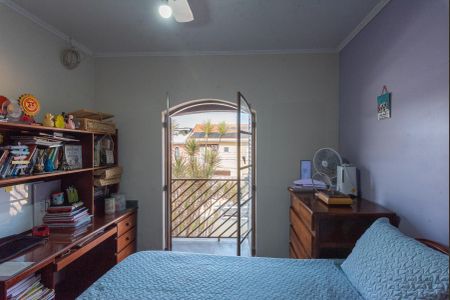 Casa à venda com 200m², 3 quartos e 3 vagas Casa à venda com 200m², 3 quartos e 3 vagasSuíte 1