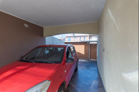 Casa à venda com 200m², 3 quartos e 3 vagas Casa à venda com 200m², 3 quartos e 3 vagasGaragem