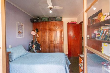 Casa à venda com 200m², 3 quartos e 3 vagas Casa à venda com 200m², 3 quartos e 3 vagasSuíte 1