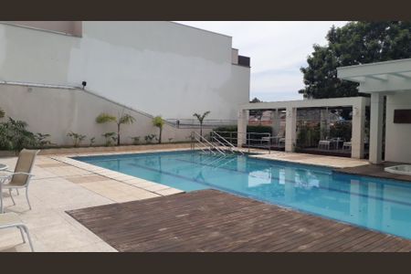 Apartamento à venda com 130m², 3 quartos e 2 vagasPiscina