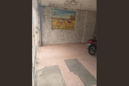 Garagem de casa à venda com 3 quartos, 210m² em Vila Prudente, São Paulo