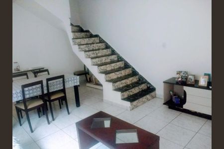 Sala de casa à venda com 3 quartos, 210m² em Vila Prudente, São Paulo