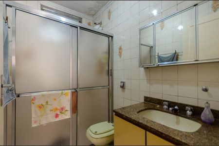 Casa à venda com 120m², 2 quartos e 1 vaga Casa à venda com 120m², 2 quartos e 1 vagaBanheiro