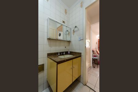 Casa à venda com 120m², 2 quartos e 1 vaga Casa à venda com 120m², 2 quartos e 1 vagaBanheiro