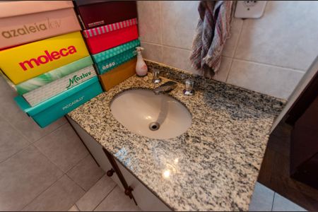 Casa à venda com 120m², 2 quartos e 1 vaga Casa à venda com 120m², 2 quartos e 1 vagaSuíte - Banheiro