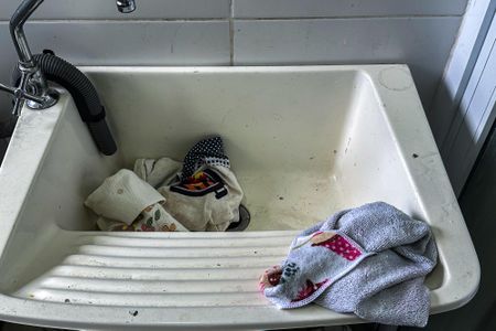 Casa de condomínio à venda com 59m², 2 quartos e 1 vagaÁrea de Serviço