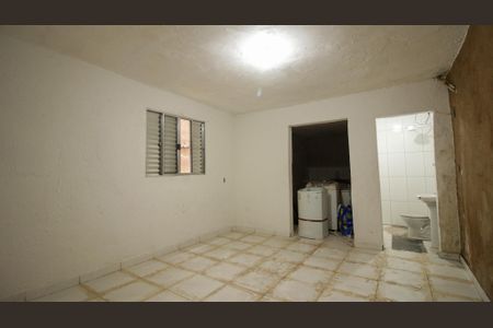 Casa para alugar com 70m², 1 quarto e sem vaga Casa para alugar com 70m², 1 quarto e sem vagaSala