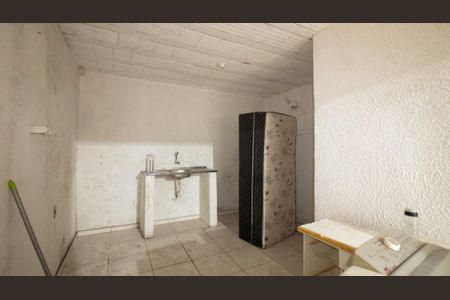 Casa para alugar com 70m², 1 quarto e sem vaga