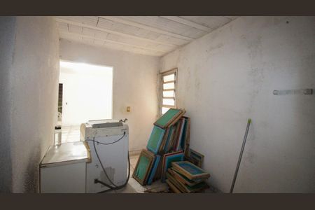 Casa para alugar com 70m², 1 quarto e sem vaga
