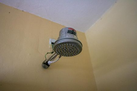 Casa à venda com 264m², 2 quartos e 3 vagas Casa à venda com 264m², 2 quartos e 3 vagasBanheiro