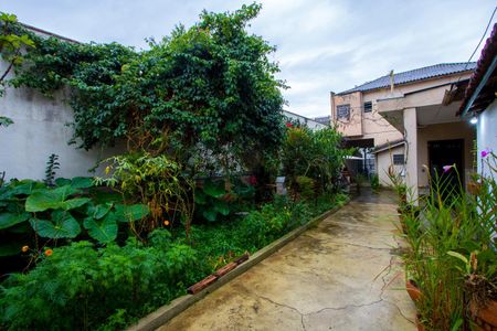 Casa à venda com 264m², 2 quartos e 3 vagas Casa à venda com 264m², 2 quartos e 3 vagasQuinta/Jardim