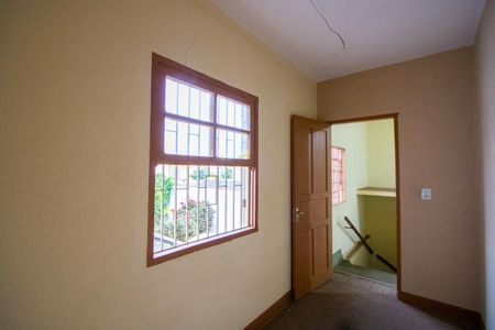 Casa à venda com 264m², 2 quartos e 3 vagas Casa à venda com 264m², 2 quartos e 3 vagasQuarto 2