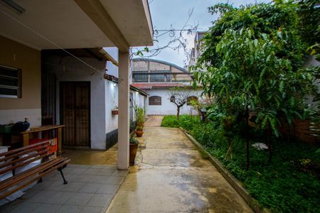 Casa à venda com 264m², 2 quartos e 3 vagas Casa à venda com 264m², 2 quartos e 3 vagasQuinta/Jardim