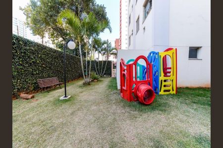 Apartamento à venda com 75m², 3 quartos e 1 vagaPlayground
