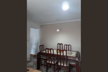 Casa à venda com 240m², 3 quartos e 2 vagas Casa à venda com 240m², 3 quartos e 2 vagasSala