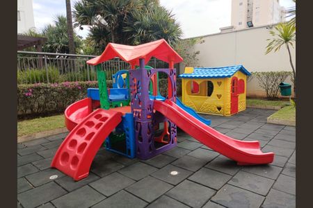 Apartamento à venda com 65m², 2 quartos e 1 vagaPLAYGROUND