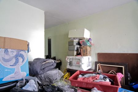 Casa à venda com 300m², 2 quartos e 4 vagasEdícula