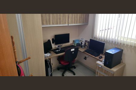 Apartamento à venda com 130m², 4 quartos e 1 vagaQuarto