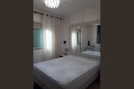 Casa à venda com 270m², 3 quartos e 2 vagasDormitório