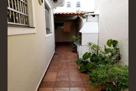 Corredor de casa à venda com 2 quartos, 106m² em Vila Prudente, São Paulo