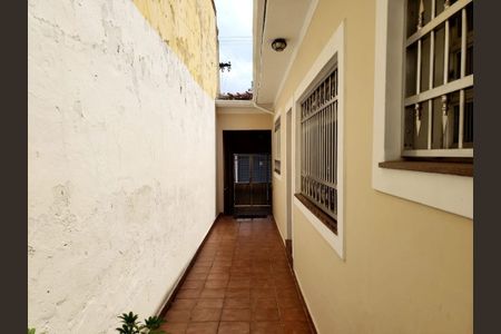 Corredor de casa à venda com 2 quartos, 106m² em Vila Prudente, São Paulo