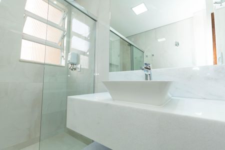 Apartamento para alugar com 150m², 3 quartos e 2 vagas Apartamento para alugar com 150m², 3 quartos e 2 vagasBanheiro da Suíte