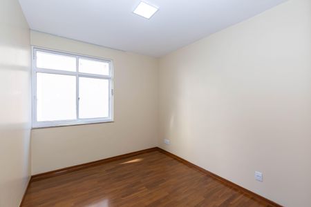 Apartamento para alugar com 150m², 3 quartos e 2 vagas Apartamento para alugar com 150m², 3 quartos e 2 vagasSuíte