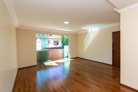 Apartamento para alugar com 150m², 3 quartos e 2 vagas Apartamento para alugar com 150m², 3 quartos e 2 vagasSala