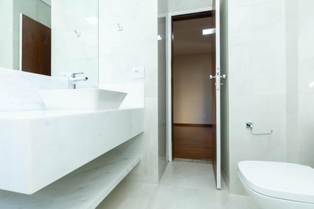 Apartamento para alugar com 150m², 3 quartos e 2 vagas Apartamento para alugar com 150m², 3 quartos e 2 vagasBanheiro da Suíte