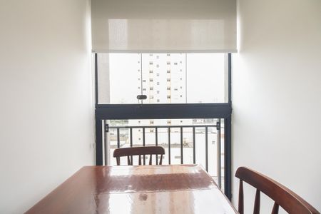 Apartamento para alugar com 40m², 2 quartos e 1 vagaVaranda