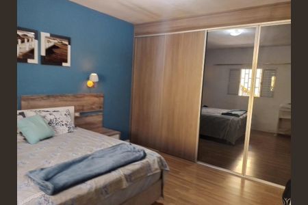 Casa para alugar com 166m², 3 quartos e 2 vagas Casa para alugar com 166m², 3 quartos e 2 vagasDormitório