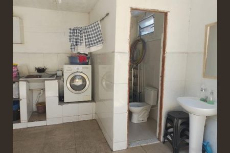 Casa para alugar com 166m², 3 quartos e 2 vagas Casa para alugar com 166m², 3 quartos e 2 vagasLavanderia
