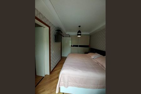 Casa à venda com 253m², 3 quartos e 4 vagas Casa à venda com 253m², 3 quartos e 4 vagasDormitório