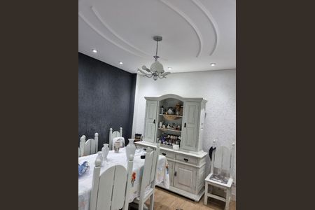 Sala de casa à venda com 3 quartos, 120m² em Quarta Parada, São Paulo