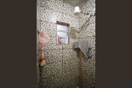 Casa à venda com 125m², 4 quartos e 2 vagasBanheiro