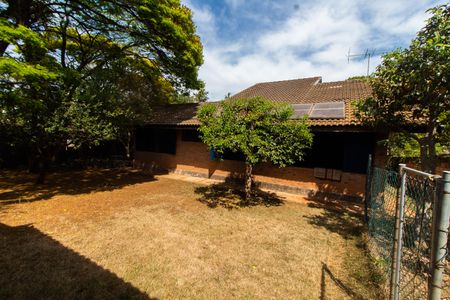 Casa à venda com 1500m², 3 quartos e 4 vagas Casa à venda com 1500m², 3 quartos e 4 vagasVista da Edícula