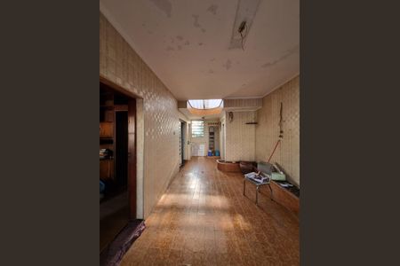 Casa à venda com 107m², 3 quartos e 2 vagas Casa à venda com 107m², 3 quartos e 2 vagasSala