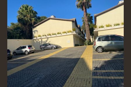 Casa de condomínio à venda com 78m², 2 quartos e 2 vagasCondominio