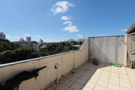 Apartamento à venda com 120m², 3 quartos e 1 vagaTerraço