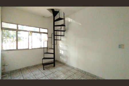 Apartamento para alugar com 84m², 2 quartos e sem vaga Apartamento para alugar com 84m², 2 quartos e sem vagaSala