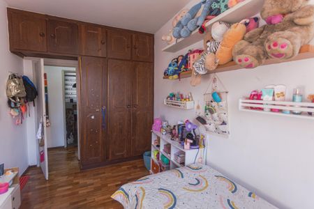 Apartamento à venda com 97m², 3 quartos e 1 vagaQuarto 2