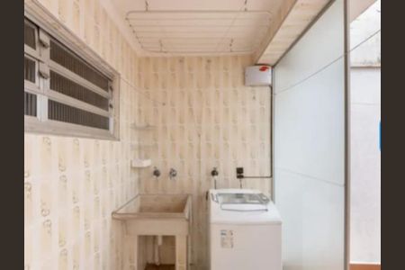 Casa à venda com 192m², 3 quartos e 2 vagasLAVANDERIA