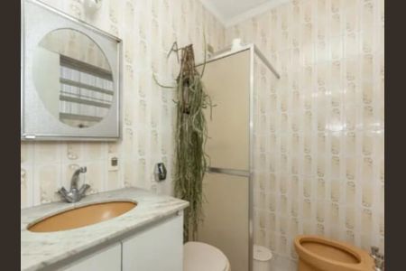 Casa à venda com 192m², 3 quartos e 2 vagasBANHEIRO