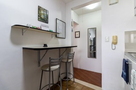 Apartamento à venda com 52m², 2 quartos e 1 vagaCozinha
