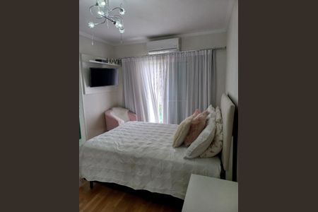 Casa à venda com 223m², 3 quartos e 4 vagas Casa à venda com 223m², 3 quartos e 4 vagasDormitório