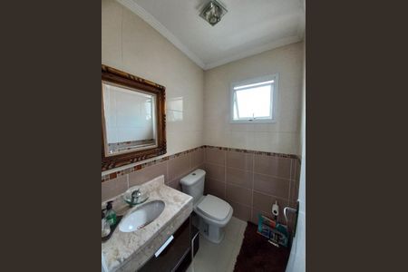 Casa à venda com 223m², 3 quartos e 4 vagas Casa à venda com 223m², 3 quartos e 4 vagasLavabo