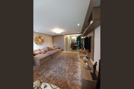 Casa à venda com 223m², 3 quartos e 4 vagas Casa à venda com 223m², 3 quartos e 4 vagasSala