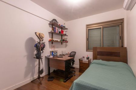 Apartamento à venda com 221m², 4 quartos e 4 vagasQuarto 3