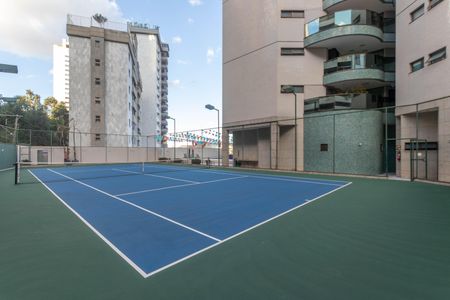 Apartamento à venda com 221m², 4 quartos e 4 vagasÁrea comum - Quadra Esportiva