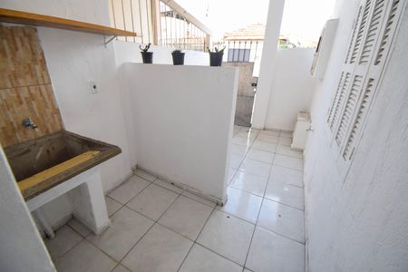 Casa para alugar com 60m², 1 quarto e sem vagaArea de Serviço